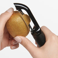 Oxo - Éplucheur dentelé