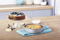 9" Round Cake Pan - Chicago Metallic Professional Series